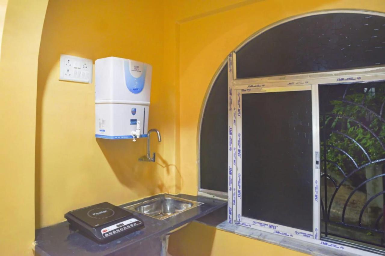 Goroomgo The Grand Inn Ruby Kolkata" Excellent Service Recommended & Couple Friendly " المظهر الخارجي الصورة